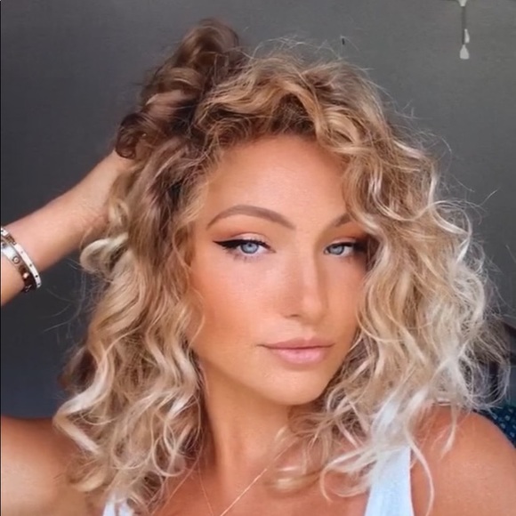 Meet your Posher, Morgan - Picture 1 of 1